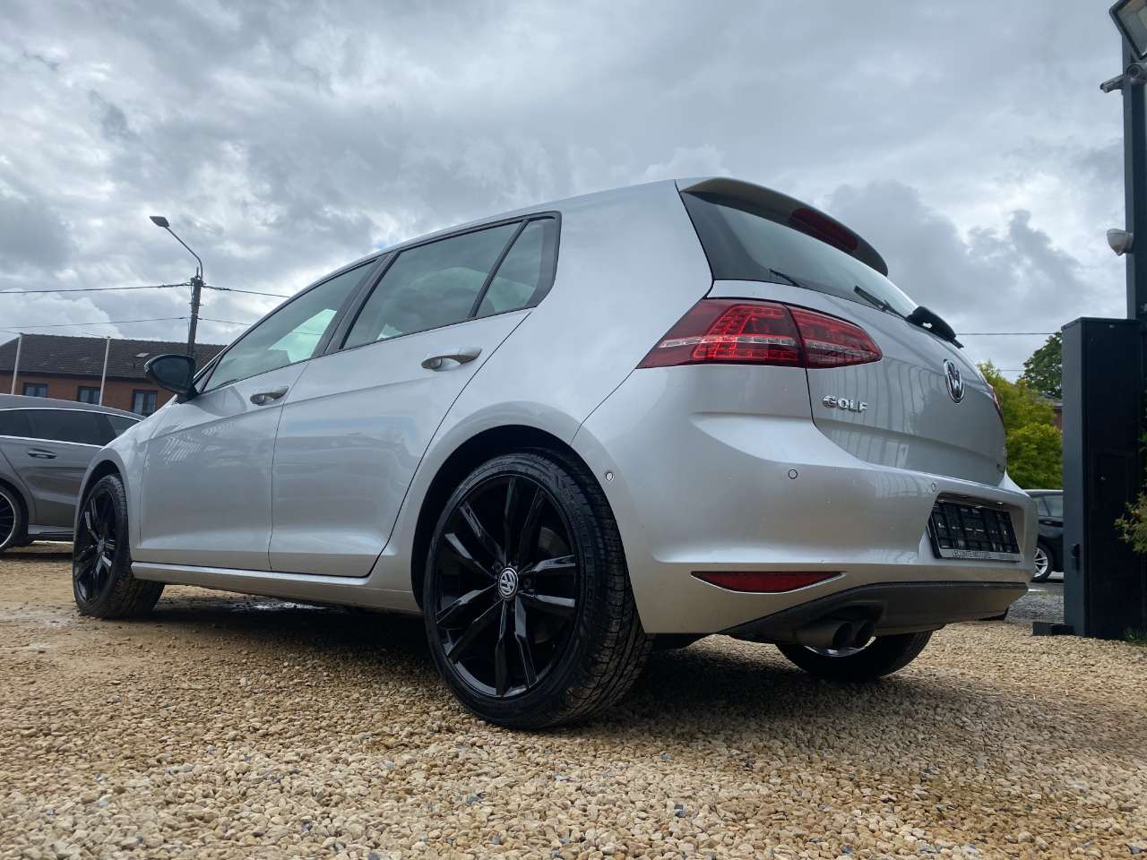 Leconte Motors -  Volkswagen Golf