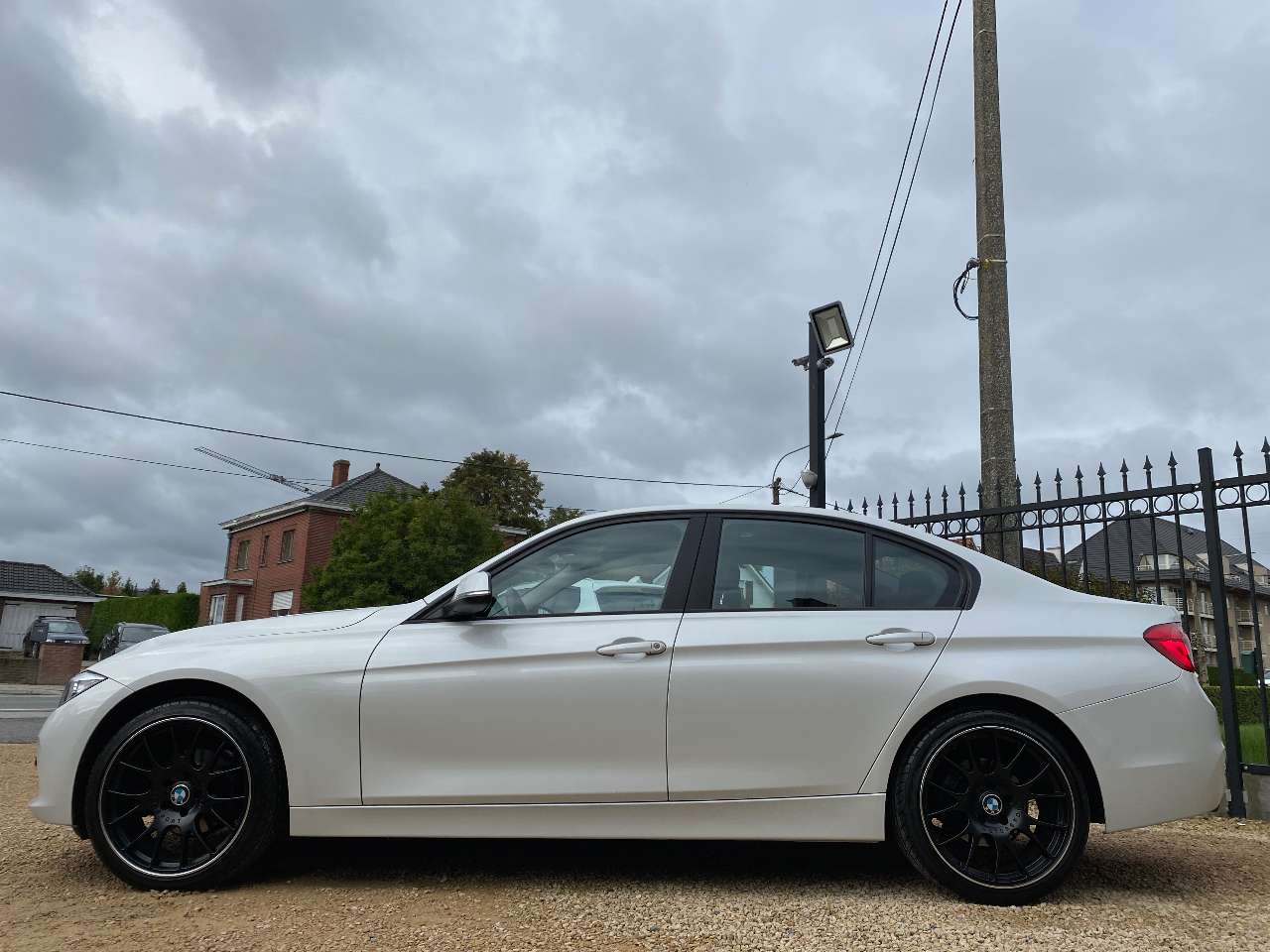 Leconte Motors -  BMW 318