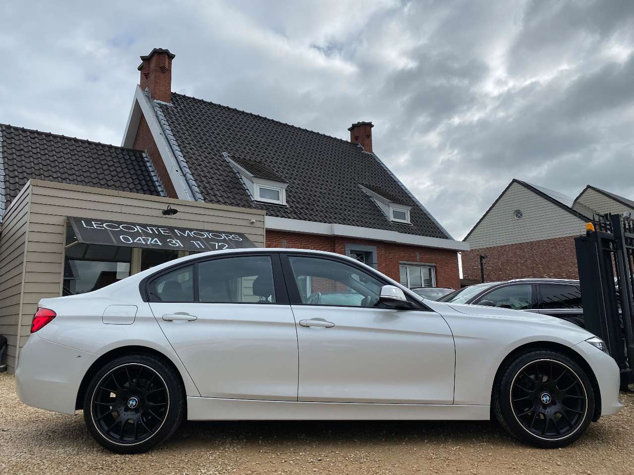 Leconte Motors -  BMW 318