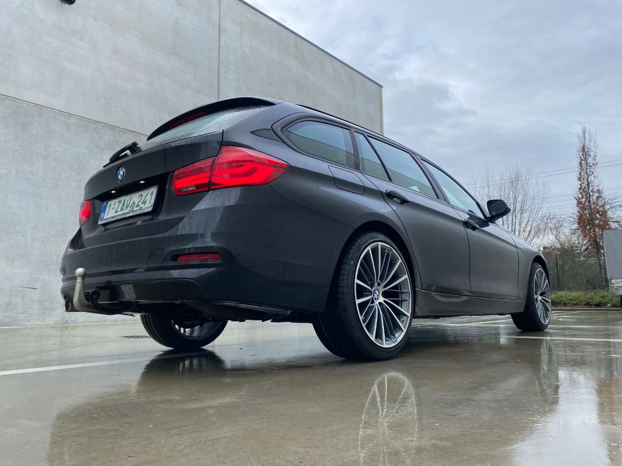 Leconte Motors -  BMW 316