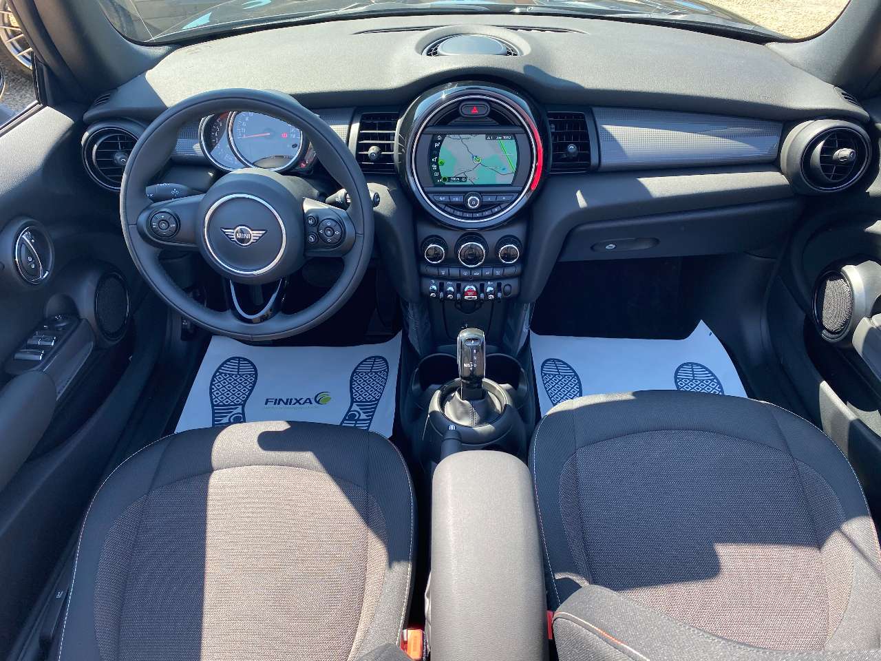 Leconte Motors -  MINI Cooper Cabrio