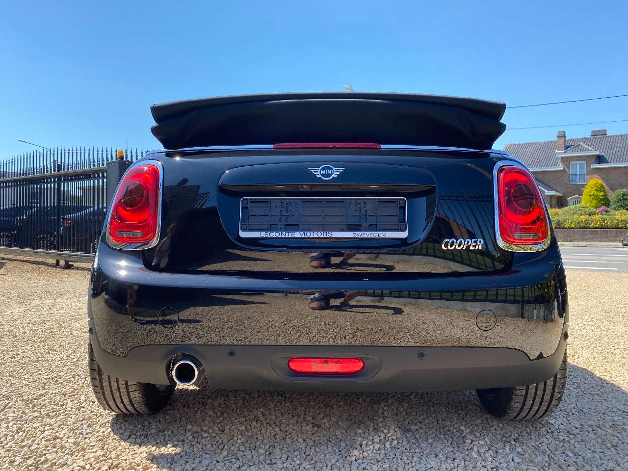 Leconte Motors -  MINI Cooper Cabrio