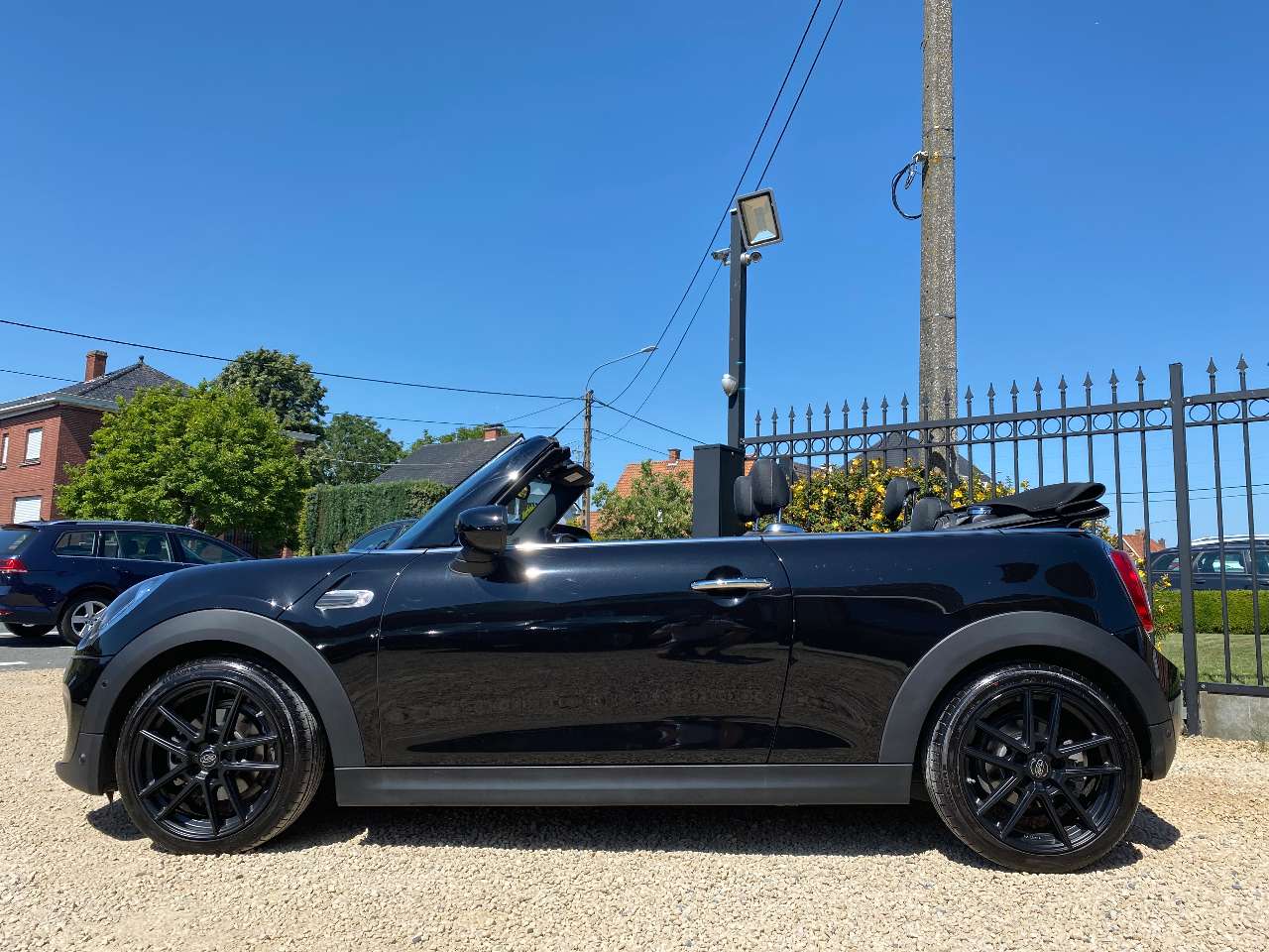 Leconte Motors -  MINI Cooper Cabrio