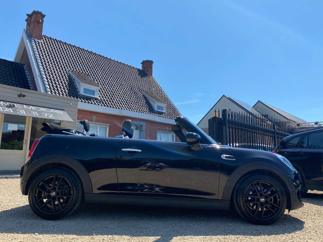Leconte Motors -  MINI Cooper Cabrio