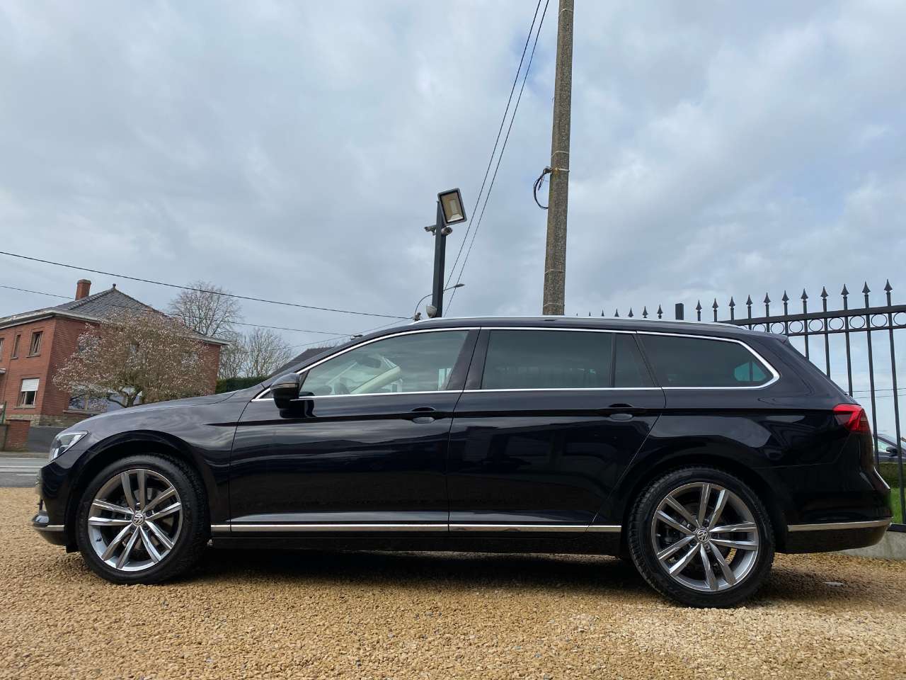 Leconte Motors -  Volkswagen Passat Variant