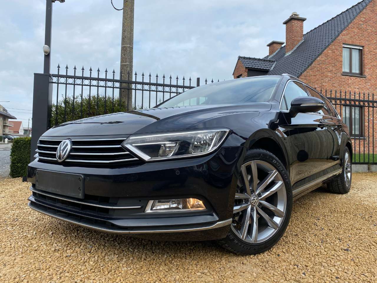 Leconte Motors -  Volkswagen Passat Variant