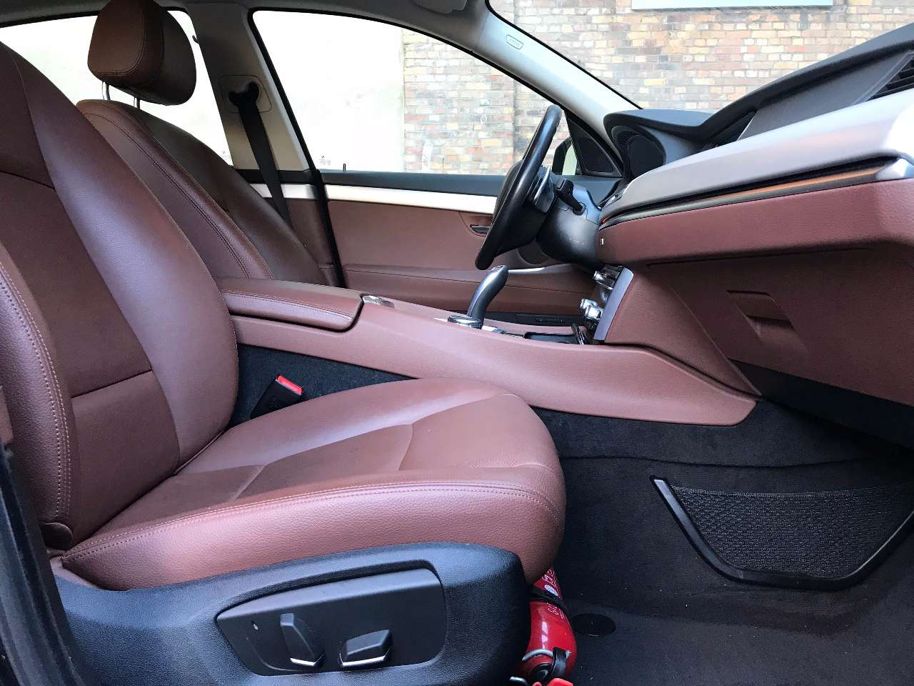 Leconte Motors -  BMW 520