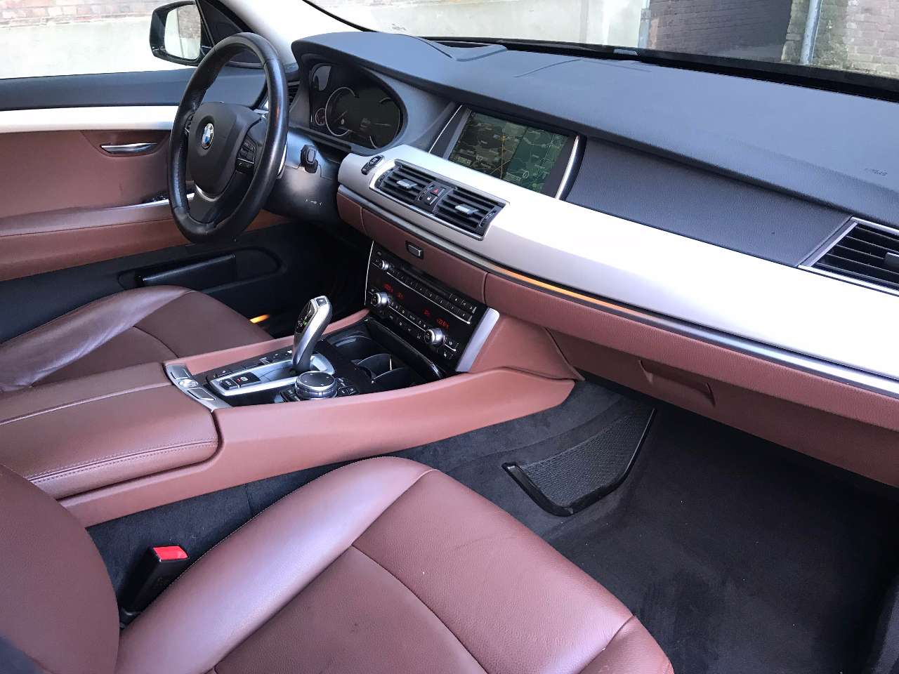 Leconte Motors -  BMW 520