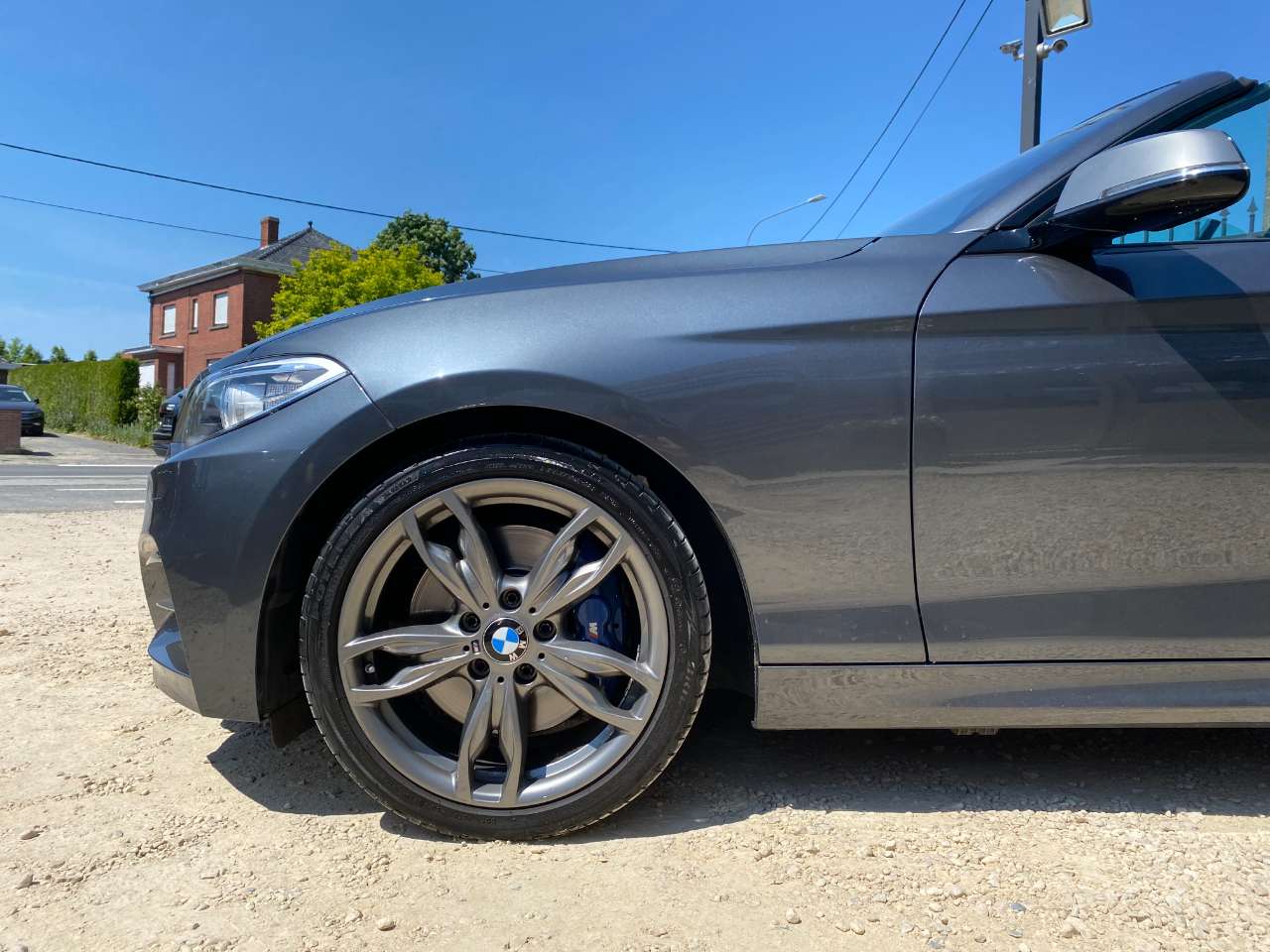 Leconte Motors -  BMW 240