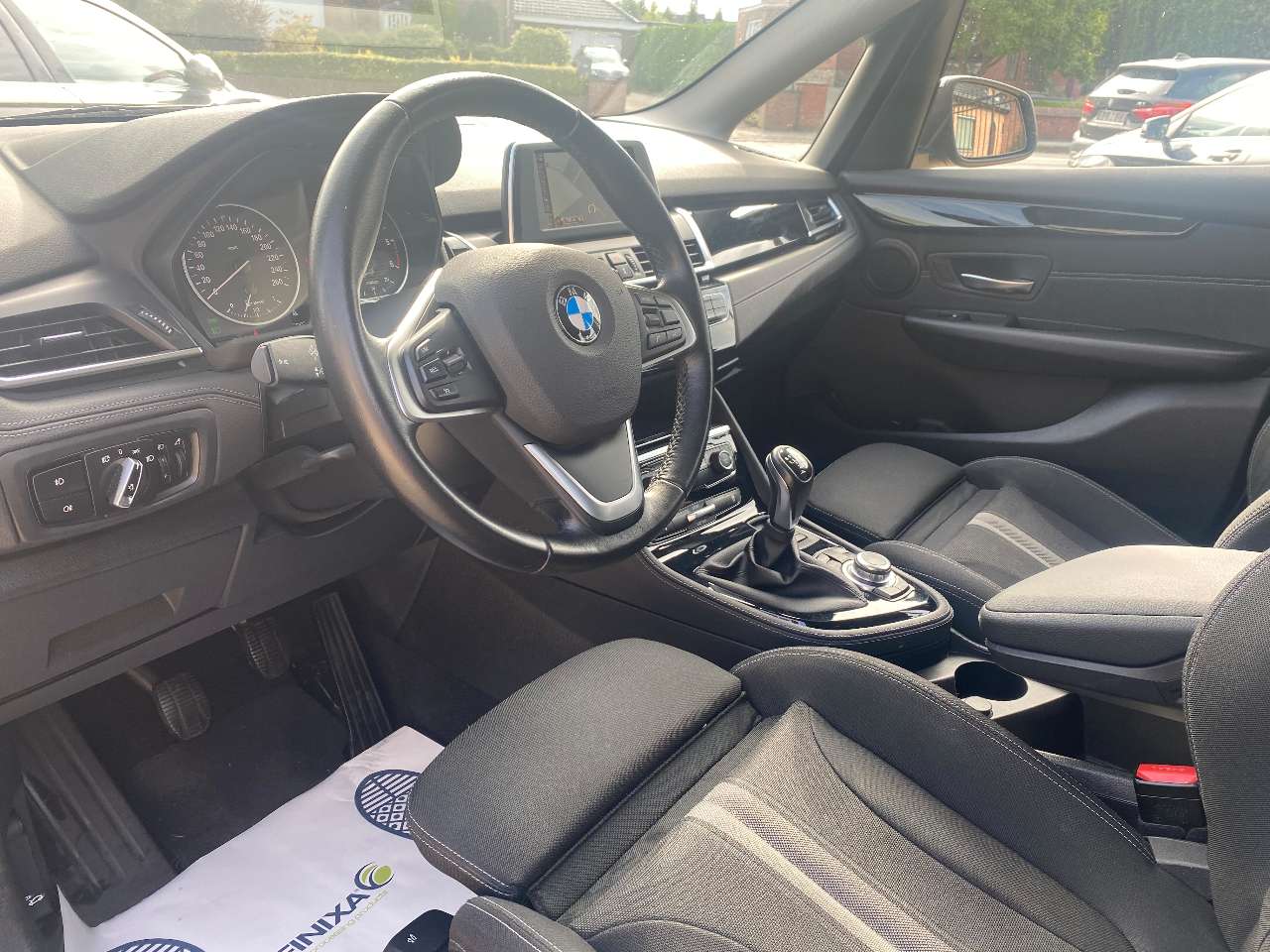 Leconte Motors -  BMW 216