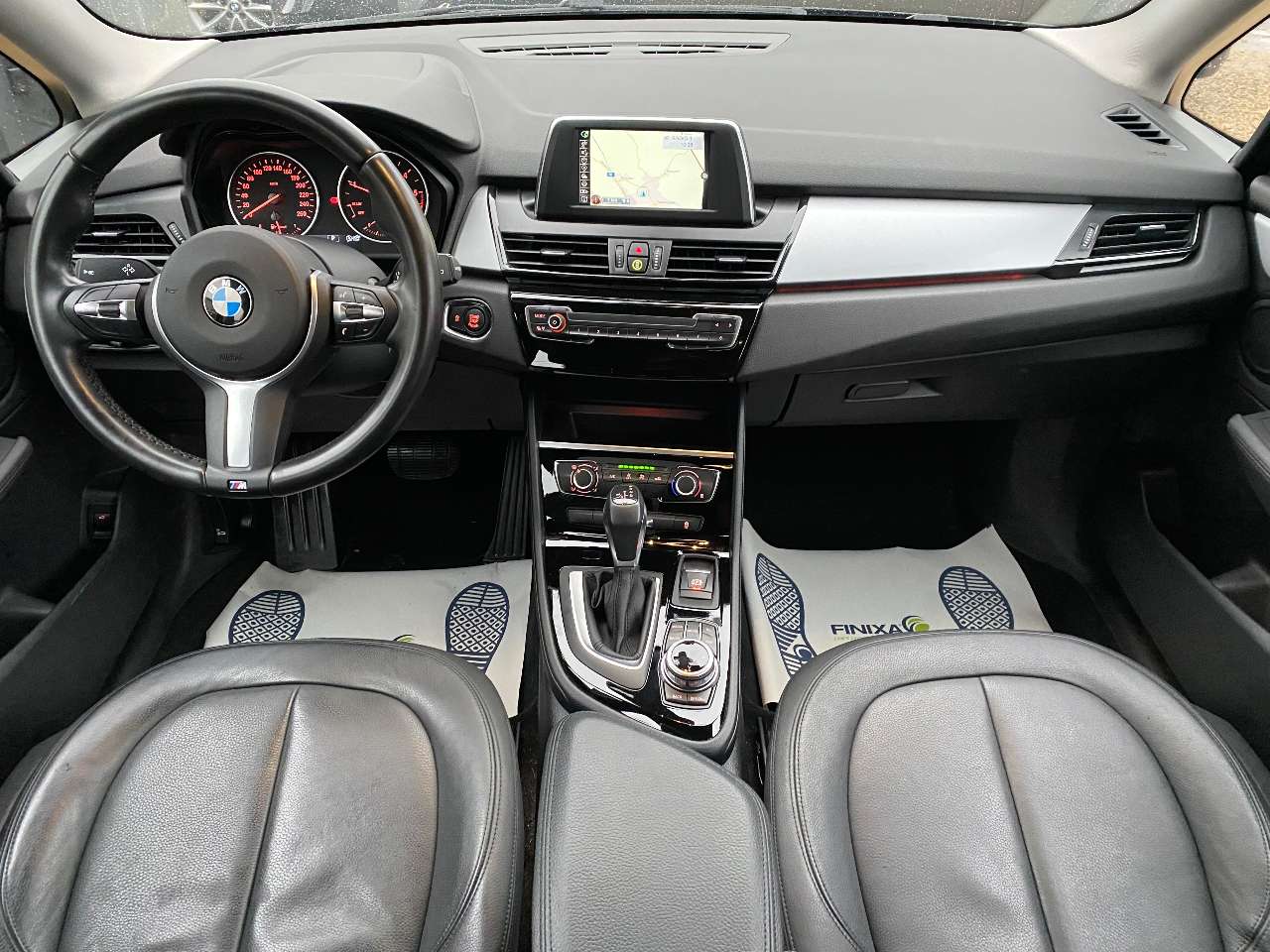Leconte Motors -  BMW 216