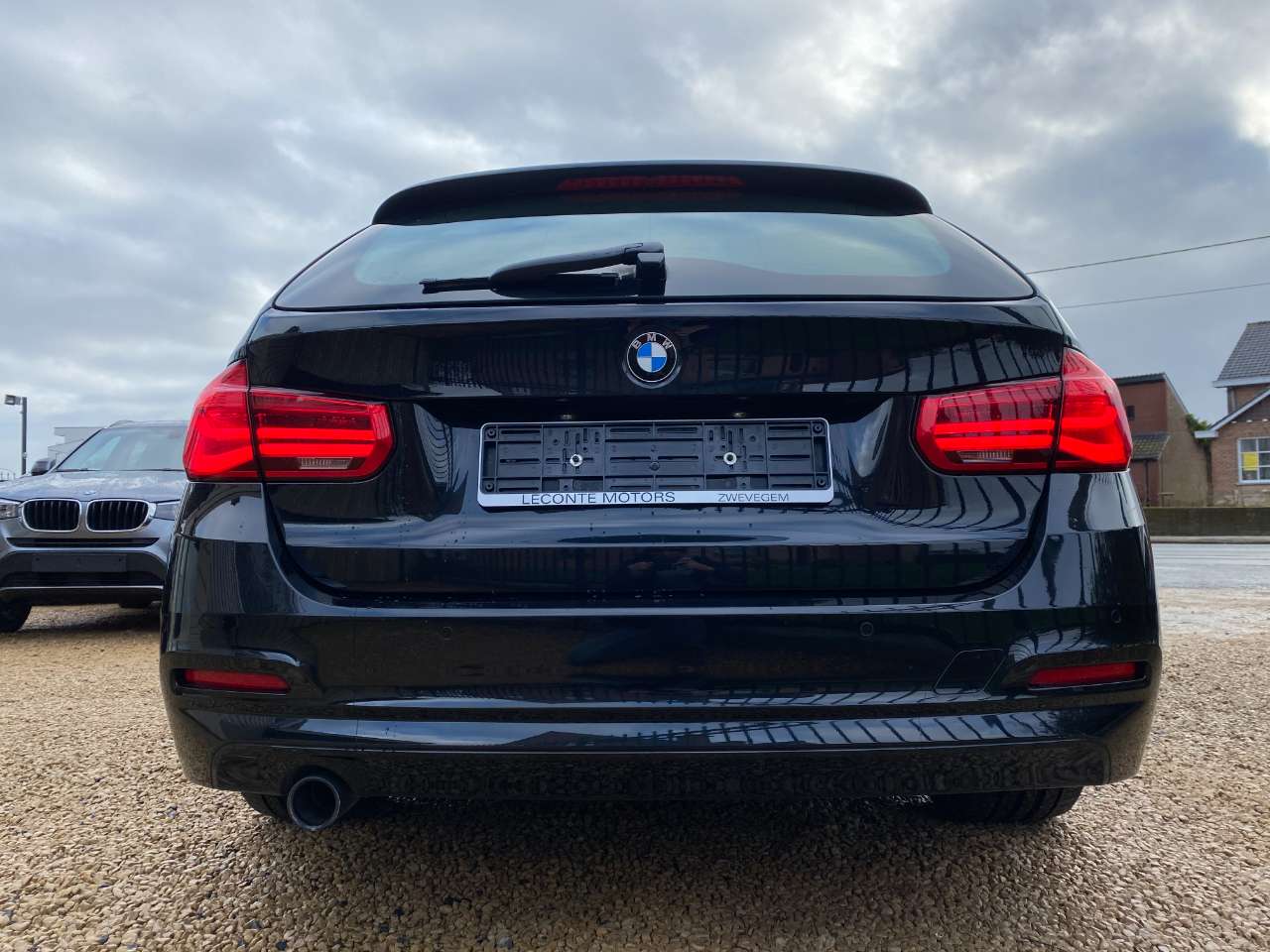 Leconte Motors -  BMW 318
