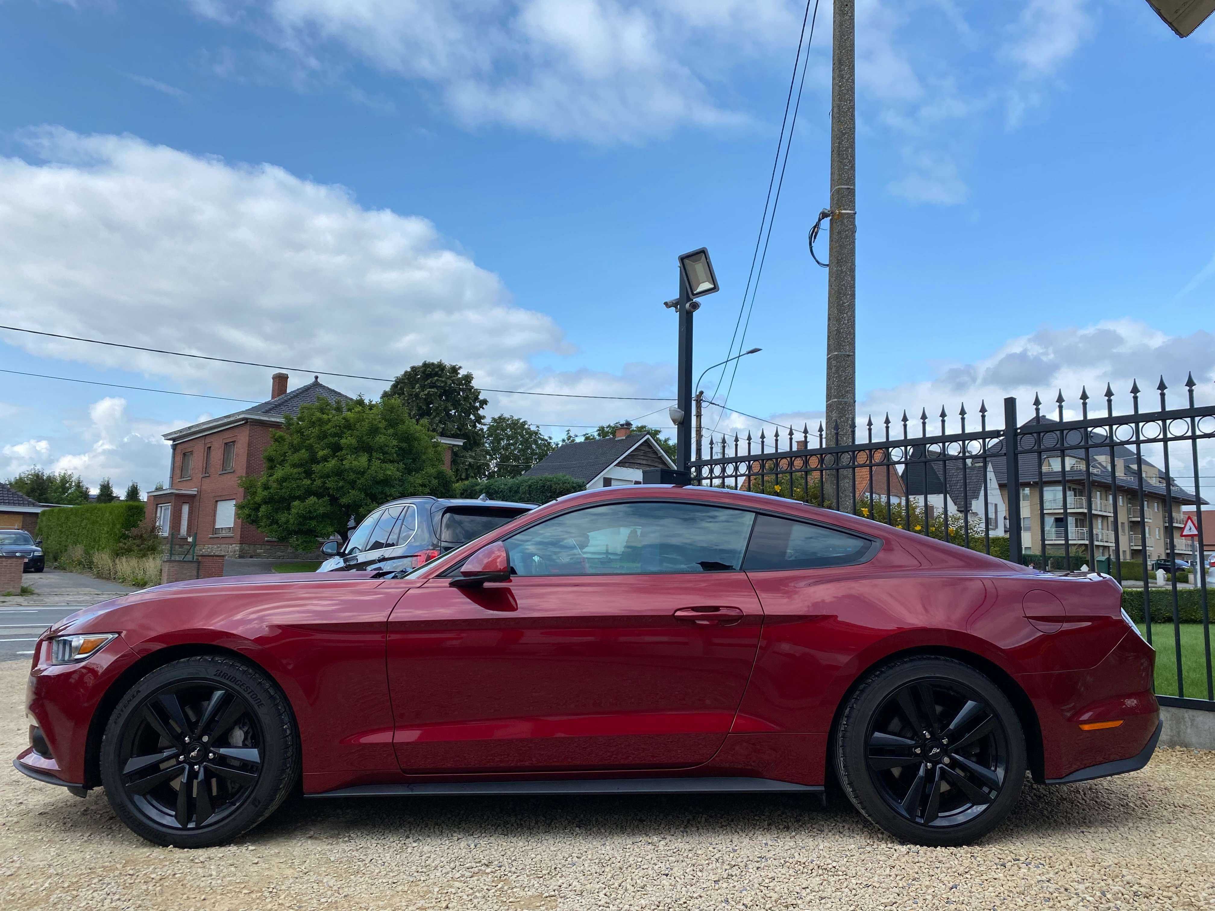 Leconte Motors -  Ford Mustang