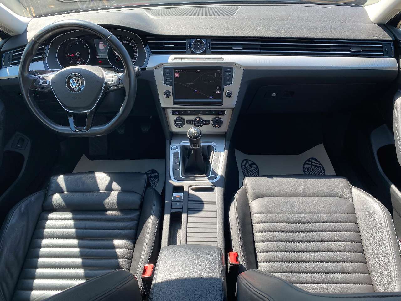 Leconte Motors -  Volkswagen Passat Variant