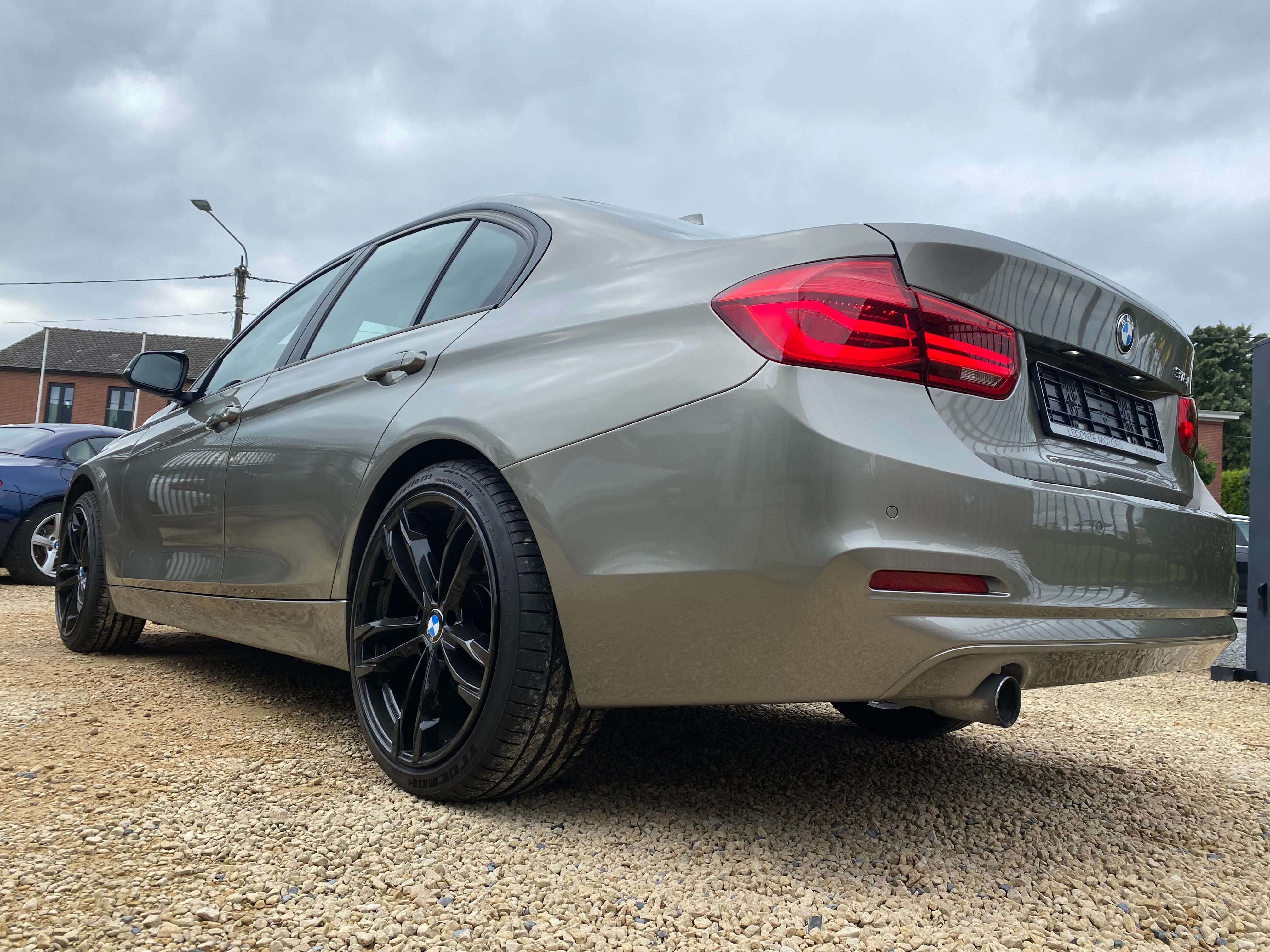 Leconte Motors -  BMW 318