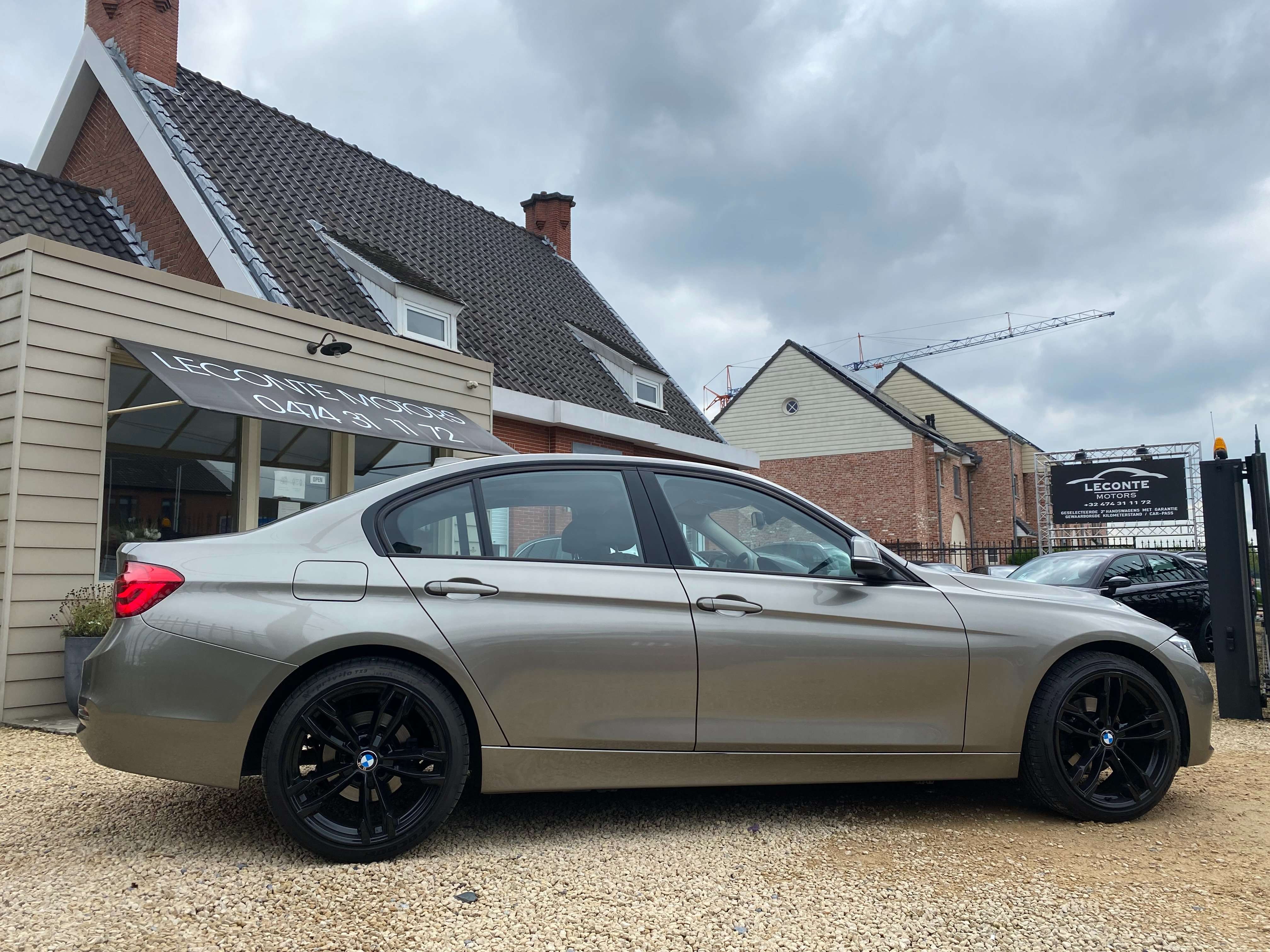 Leconte Motors -  BMW 318