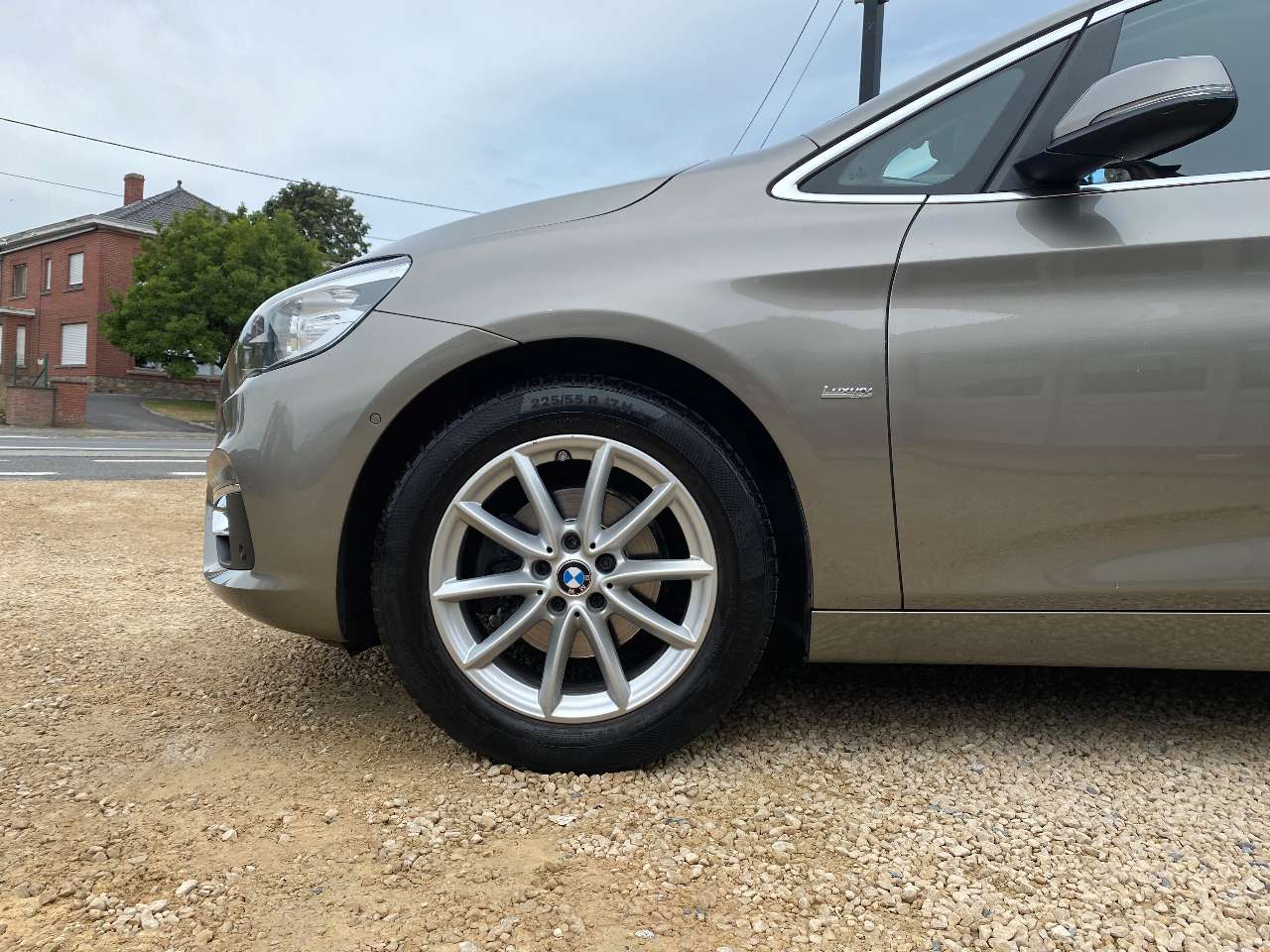 Leconte Motors -  BMW 216