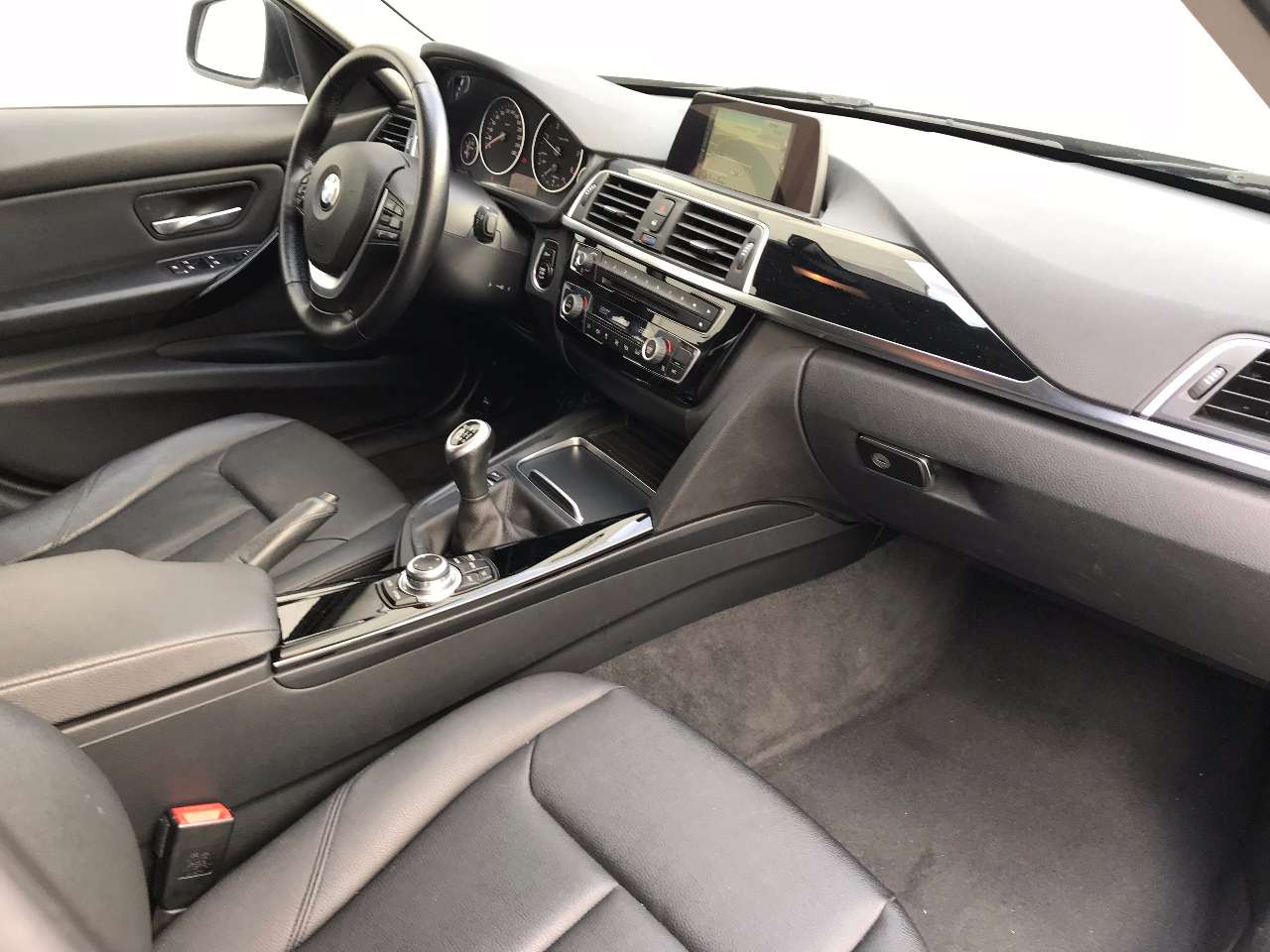 Leconte Motors -  BMW 318
