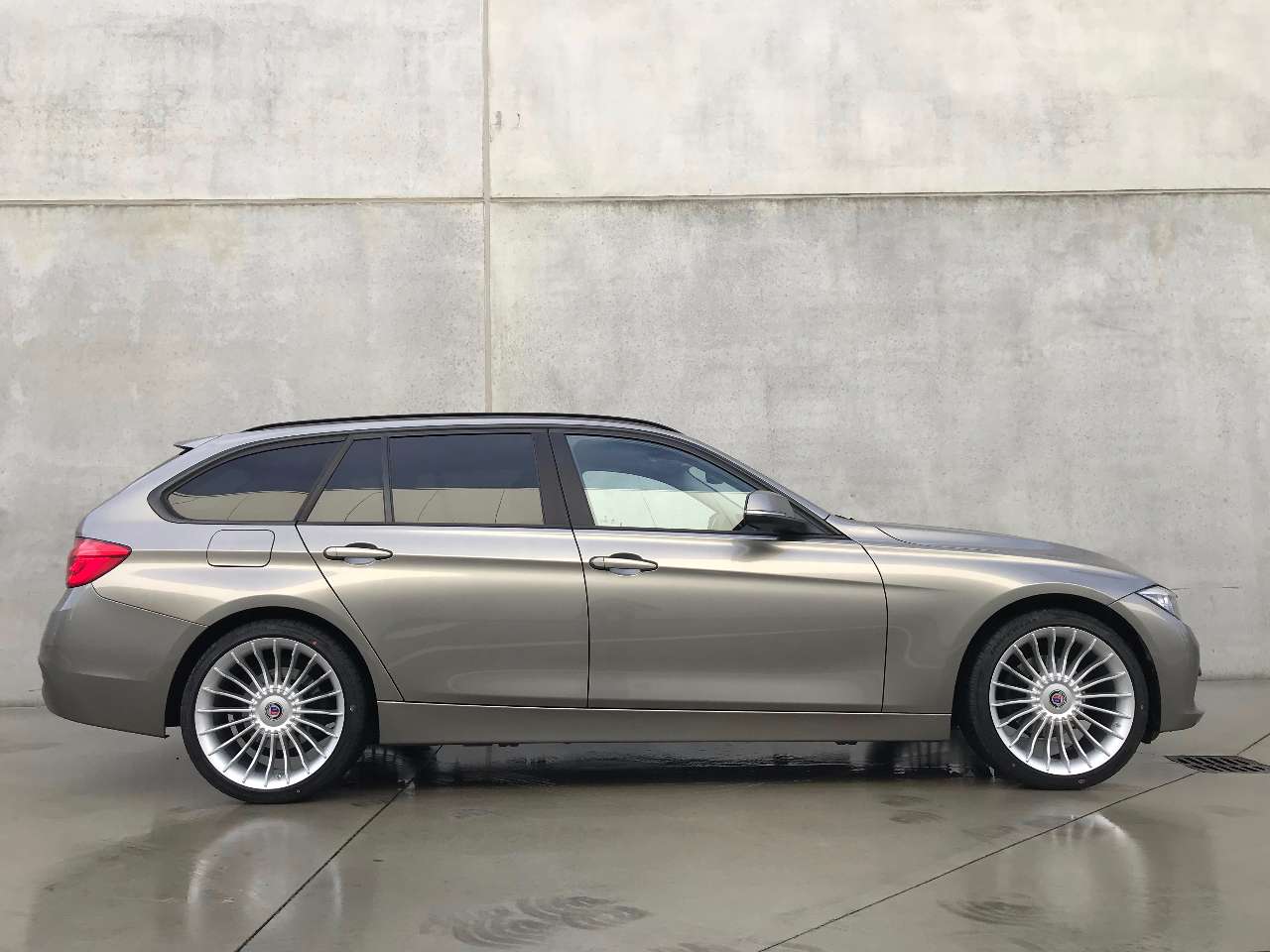 Leconte Motors -  BMW 318