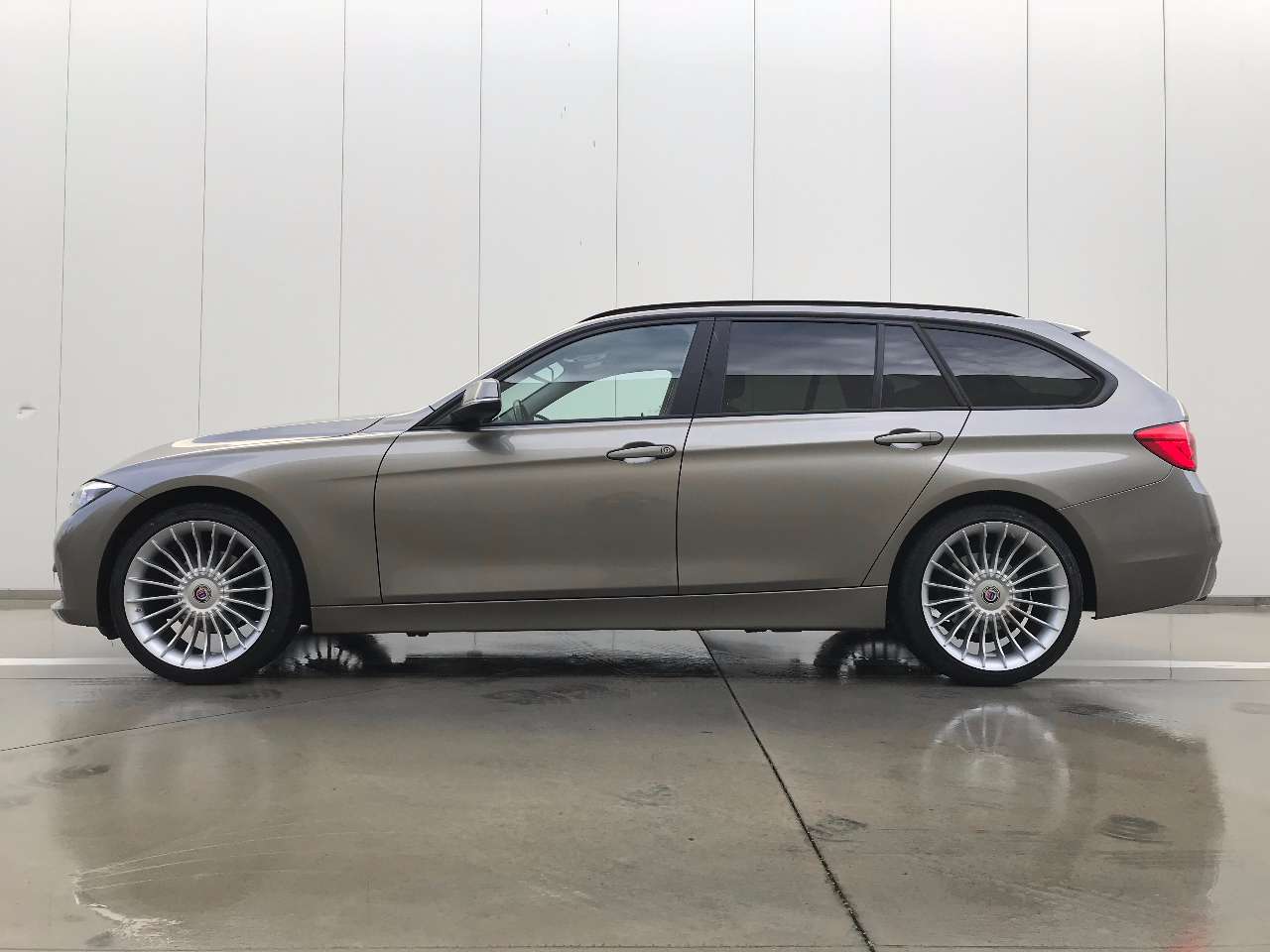 Leconte Motors -  BMW 318