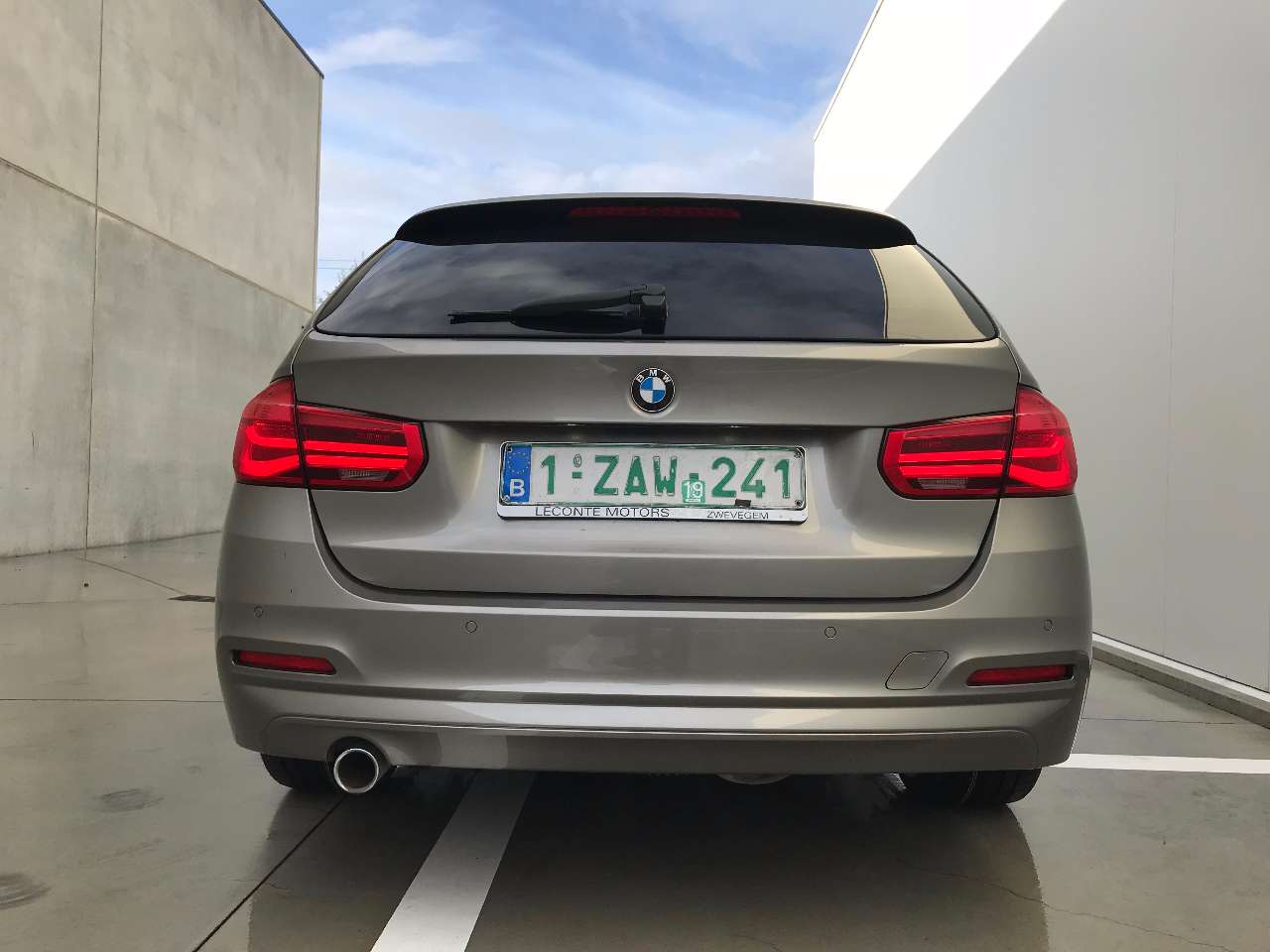 Leconte Motors -  BMW 318
